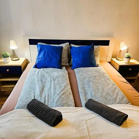 With Private Bathrooms * Budapest